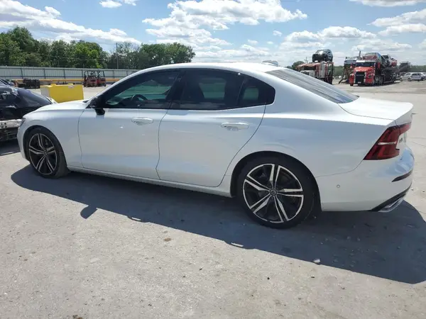 7JRA22TM5LG036241 2020 VOLVO S60 - Image 2