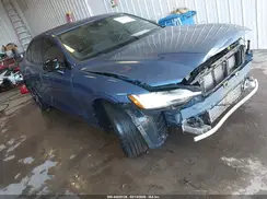 7JRA22TM5LG036434 2020 VOLVO S60