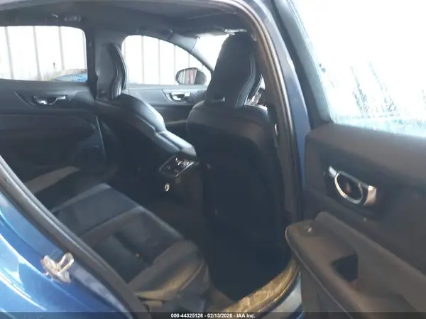 7JRA22TM5LG036434 2020 VOLVO S60 - Image 8