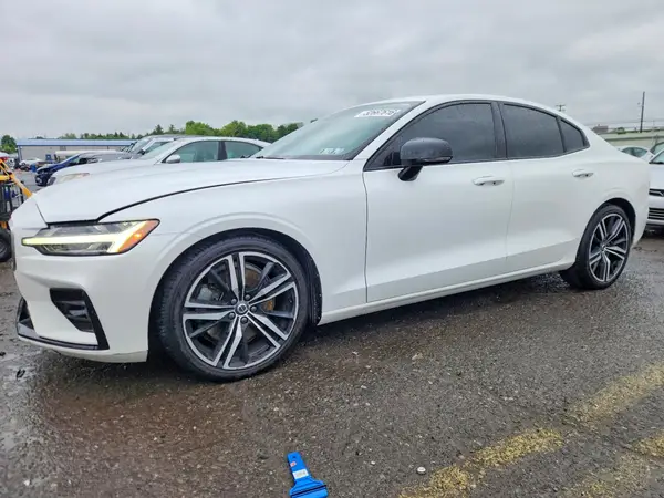 7JRA22TM6KG014005 2019 VOLVO S60 - Image 1