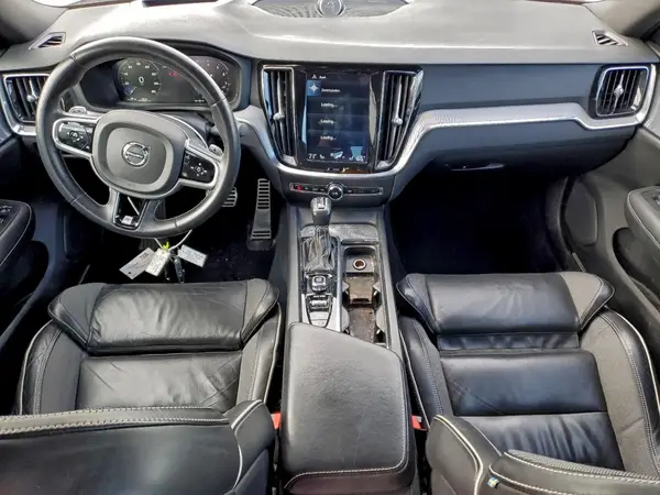 7JRA22TM6KG014098 2019 VOLVO S60 - Image 8