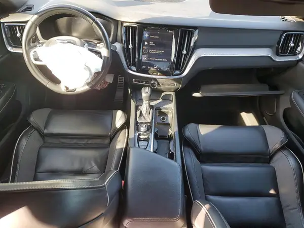 7JRA22TM6KG016840 2019 VOLVO S60 - Image 8