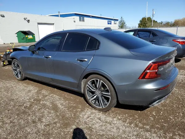 7JRA22TM6KG017468 2019 VOLVO S60 - Image 2
