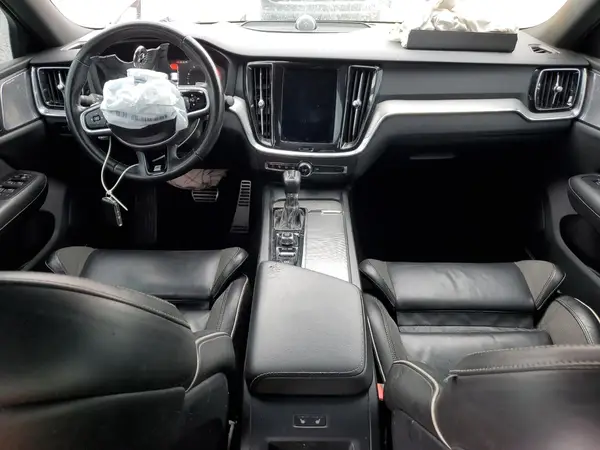 7JRA22TM8KG001854 2019 VOLVO S60 - Image 8