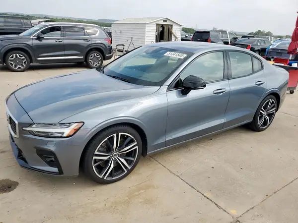 7JRA22TM8KG016502 2019 VOLVO S60 - Image 1