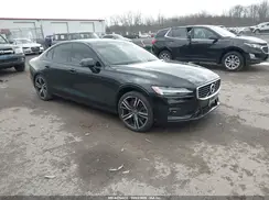 7JRA22TM9KG005881 2019 VOLVO S60