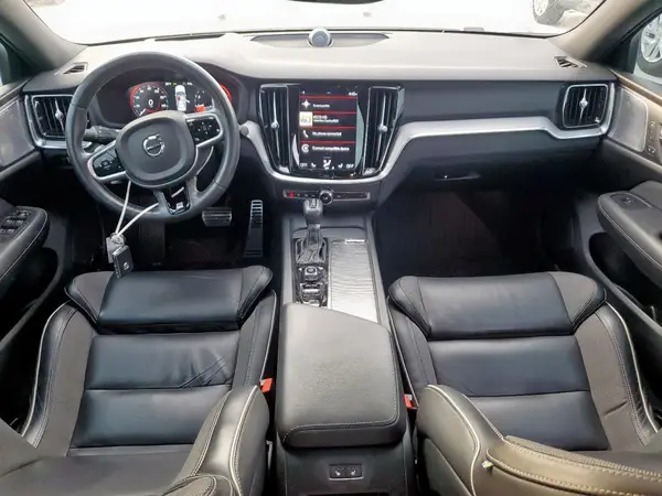 7JRA22TM9KG011843 2019 VOLVO S60 - Image 8