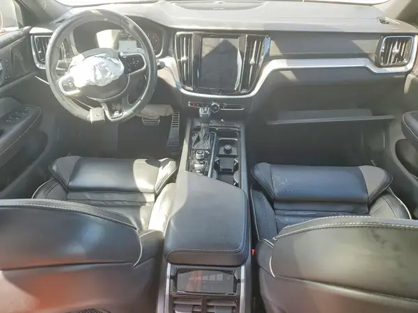 7JRA22TM9LG039367 2020 VOLVO S60 - Image 8