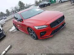 7JRA22TMXKG001161 2019 VOLVO S60