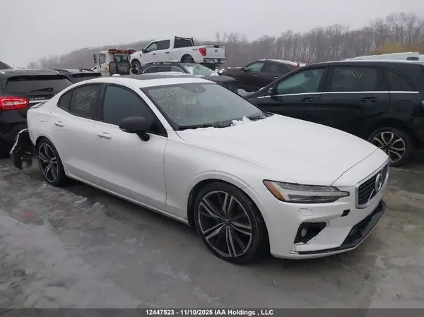 7JRA22TMXLG031858 2020 VOLVO S60 - Image 1