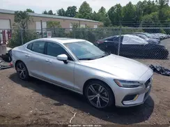 7JRBR0FLXNG179342 2022 VOLVO S60