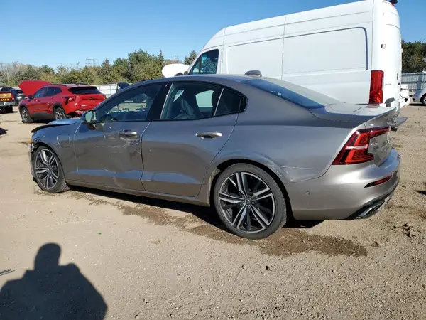 7JRBR0FM3KG016343 2019 VOLVO S60 - Image 2