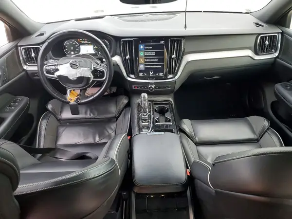7JRBR0FM5KG013881 2019 VOLVO S60 - Image 8