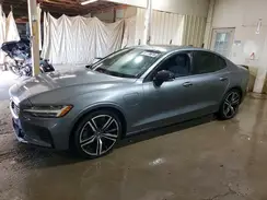 7JRBR0FM8KG018010 2019 VOLVO S60