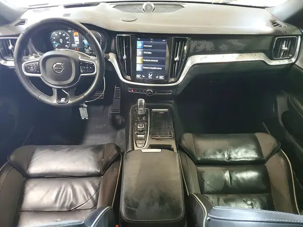 7JRBR0FM8KG018010 2019 VOLVO S60 - Image 8