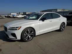 7JRBR0FZXNG175781 2022 VOLVO S60