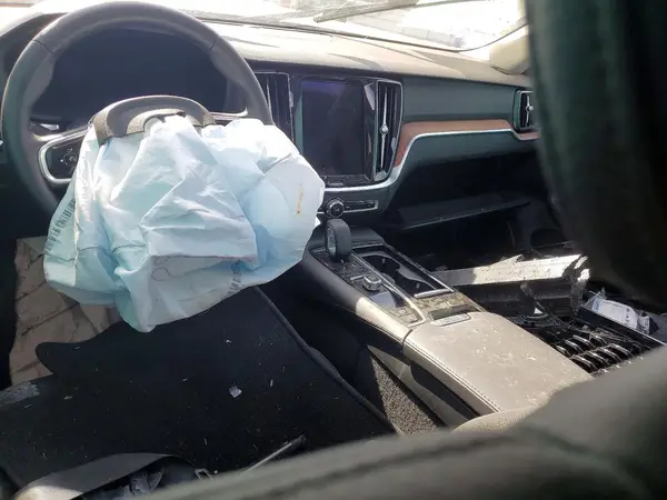 7JRH60FC0SG364935 2025 VOLVO S60 - Image 8