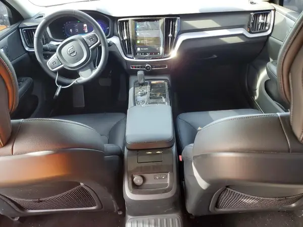 7JRH60FK0RG311394 2024 VOLVO S60 - Image 8