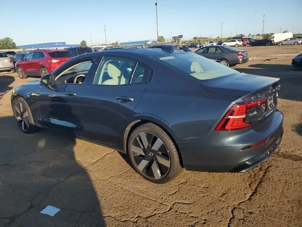 7JRH60FK3RG315374 2024 VOLVO S60 - Image 2