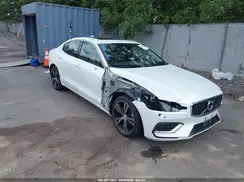 7JRH60FL9NG193140 2022 VOLVO S60