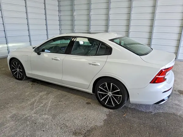 7JRH60FLXPG252036 2023 VOLVO S60 - Image 2
