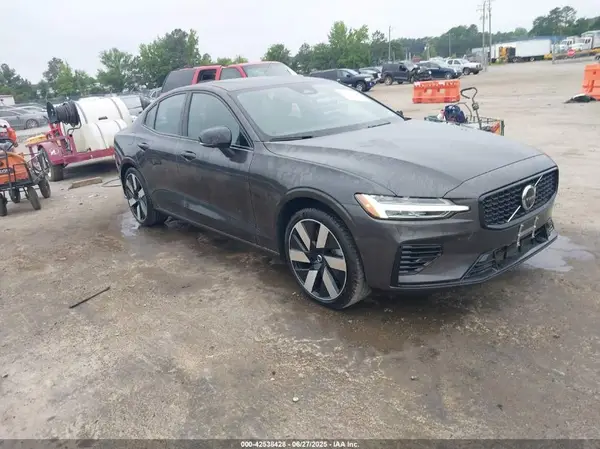 7JRH60FM0RG312353 2024 VOLVO S60 - Image 1