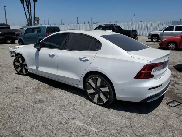 7JRH60FM5SG368780 2025 VOLVO S60 - Image 2