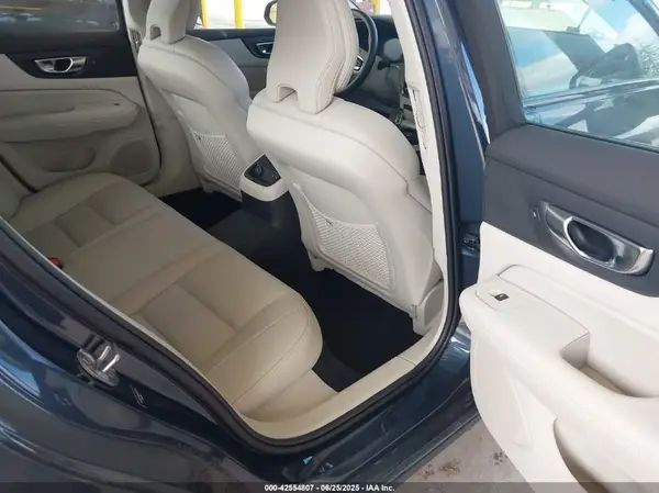 7JRH60FM6RG325382 2024 VOLVO S60 - Image 8