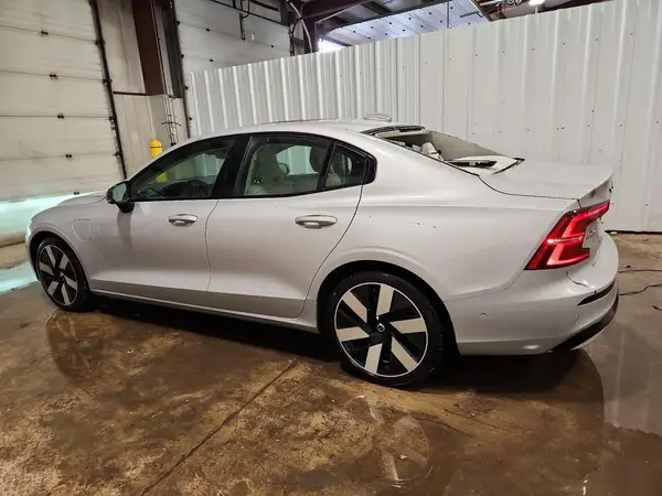 7JRH60FMXRG296260 2024 VOLVO S60 - Image 2
