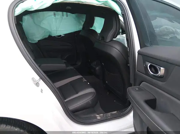 7JRL12FH1RG281783 2024 VOLVO S60 - Image 8