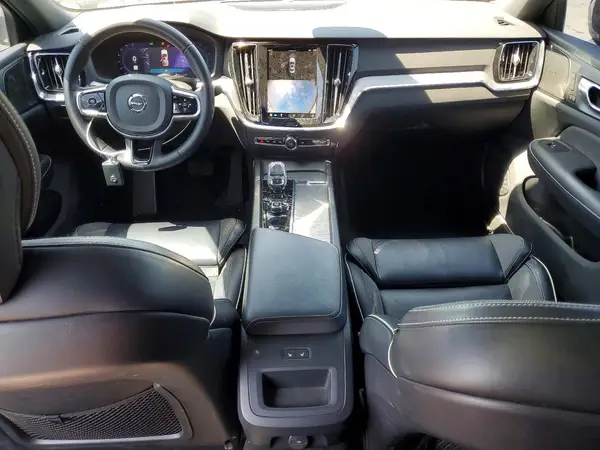 7JRL12FH8RG306856 2024 VOLVO S60 - Image 8