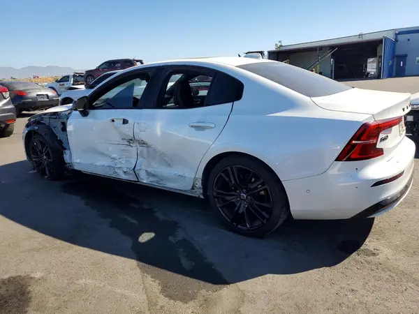 7JRL12FH9RG289372 2024 VOLVO S60 - Image 2