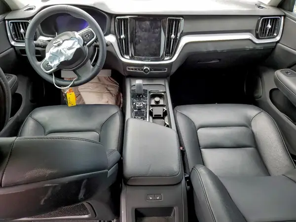 7JRL12FJ9SG366928 2025 VOLVO S60 - Image 8