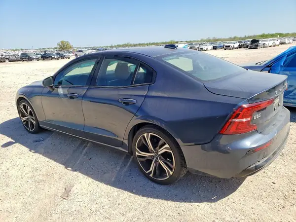 7JRL12FK0RG298392 2024 VOLVO S60 - Image 2