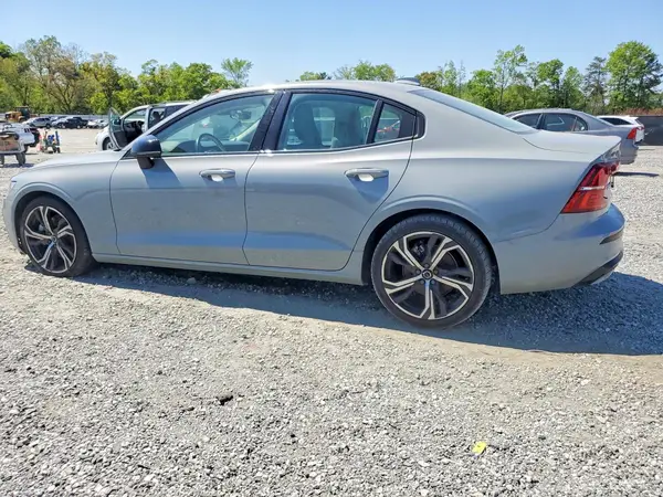 7JRL12FK1RG299227 2024 VOLVO S60 - Image 2
