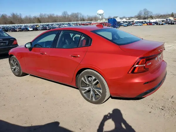 7JRL12FK2RG308341 2024 VOLVO S60 - Image 2