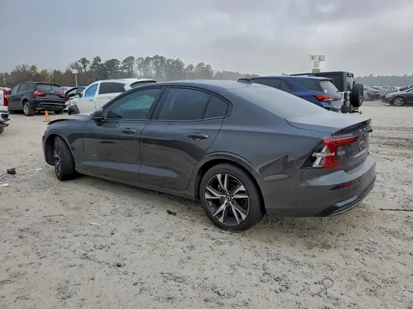 7JRL12FK2RG321428 2024 VOLVO S60 - Image 2