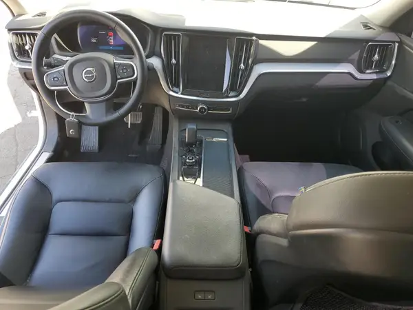 7JRL12FK3RG322703 2024 VOLVO S60 - Image 8