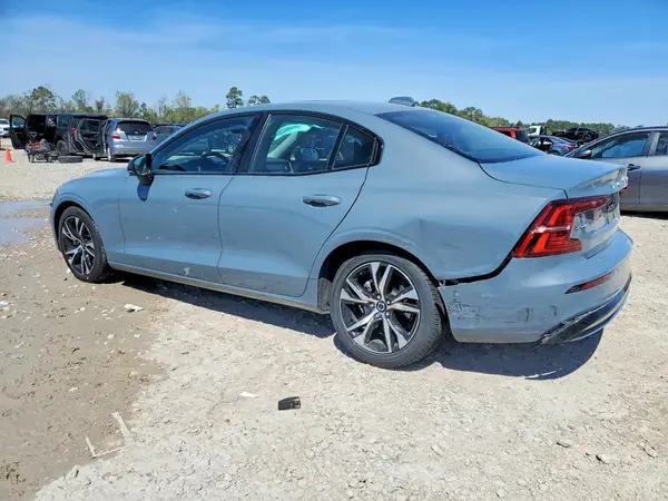 7JRL12FK4RG321026 2024 VOLVO S60 - Image 2