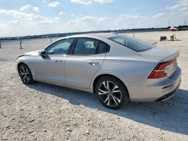 7JRL12FK4RG321432 2024 VOLVO S60 - Image 2
