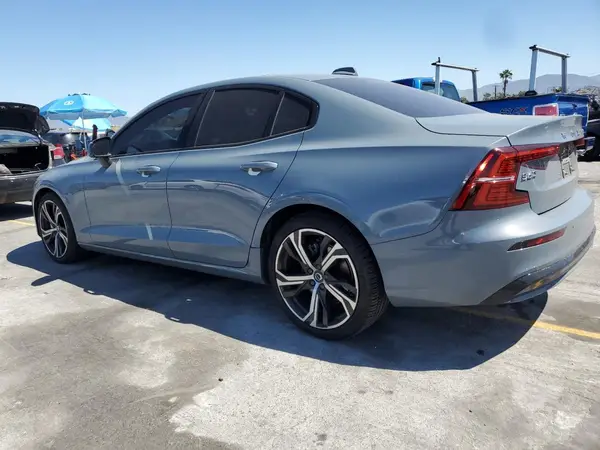 7JRL12FK5RG325165 2024 VOLVO S60 - Image 2