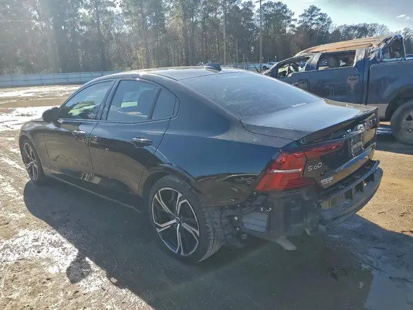 7JRL12FK7RG318749 2024 VOLVO S60 - Image 2