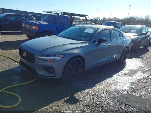 7JRL12FK7RG320257 2024 VOLVO S60 - Image 2
