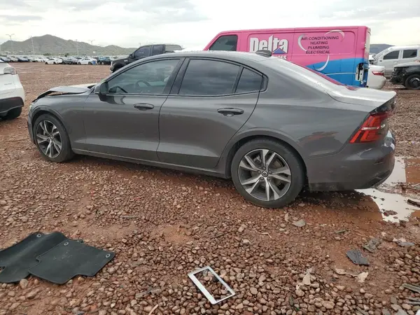 7JRL12FK7RG327029 2024 VOLVO S60 - Image 2