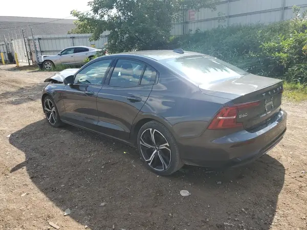 7JRL12FK8RG294963 2024 VOLVO S60 - Image 2