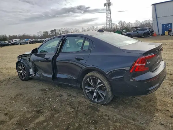 7JRL12FK8RG310515 2024 VOLVO S60 - Image 2