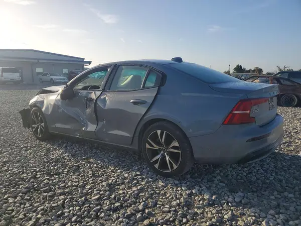 7JRL12FK8RG321692 2024 VOLVO S60 - Image 2