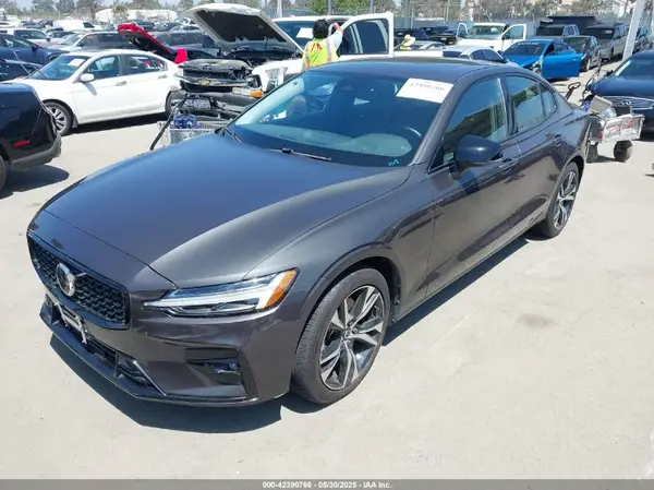 7JRL12FKXRG296326 2024 VOLVO S60 - Image 2