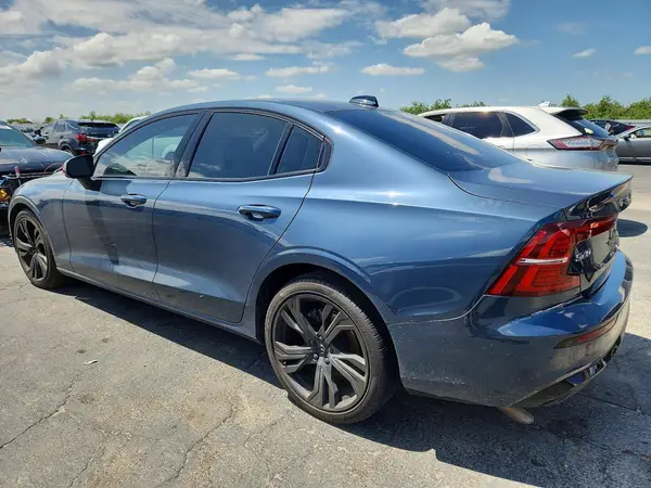 7JRL12FKXRG318826 2024 VOLVO S60 - Image 2