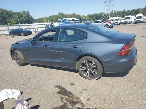 7JRL12FKXRG327509 2024 VOLVO S60 - Image 2